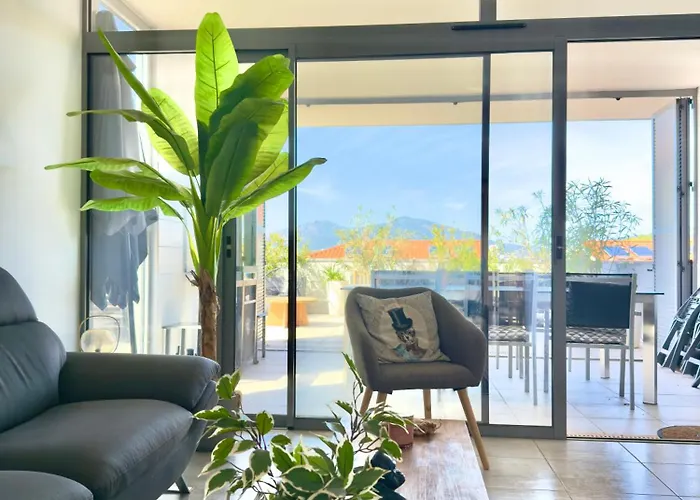 Rare Grand Standing Terrasse Et Jardin - Proche Porticcio (Corsica)